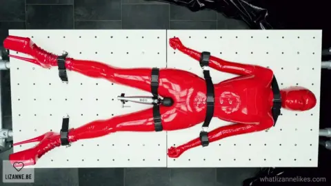 Lizanne – Limited Movement Unlimited Fuck