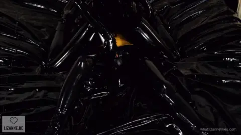 Lizanne – Sit on Me – Full Scene