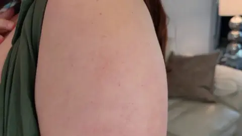 Annabelle Rogers – POV Step-Mommy Body Worship and Boobs in Face