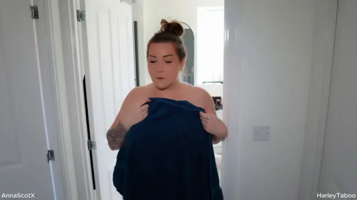 Anna Scot – a Thing For Step-Mommy