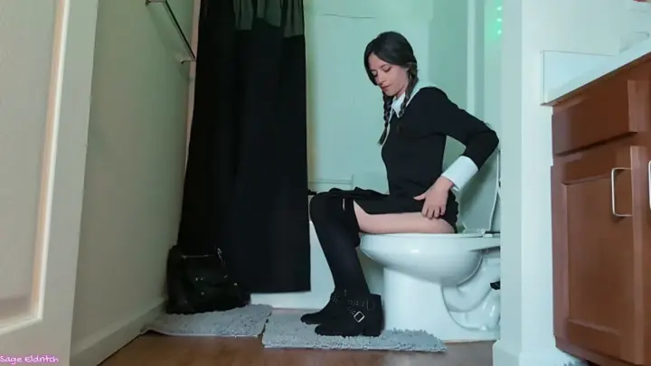 Sage Eldritch – Wednesday Addams In Pantyhose Peeing Voyeur
