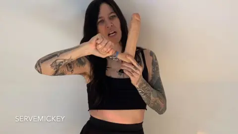 Servemickey – Ripping Ur Balls Off Cbt Instruction