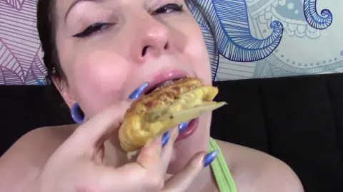 Leena Mae – Chewing Up a Buffalo Chicken Calzone