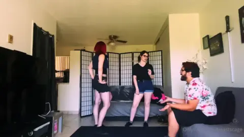 Beastcage Ballbusting – Two girls found a guy and decided to punish his balls