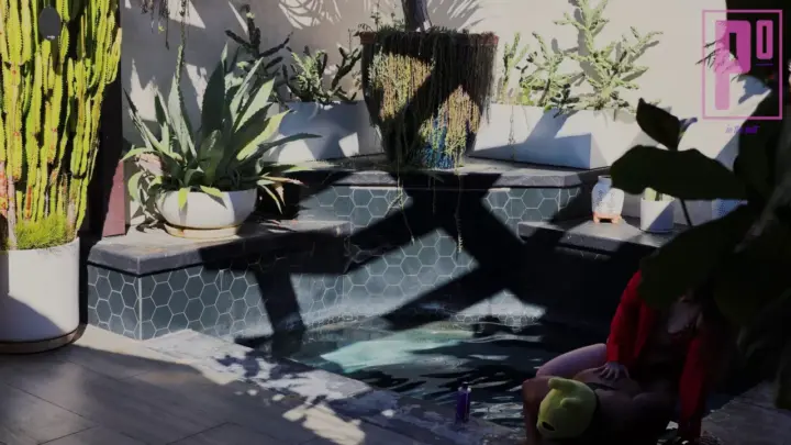 Peggingonly – Sexy Luxury Vacation Pool Pegging