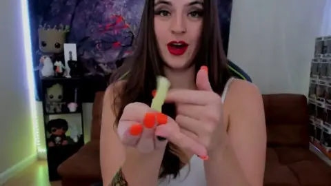 meg loux – Cute Little Cock SPH