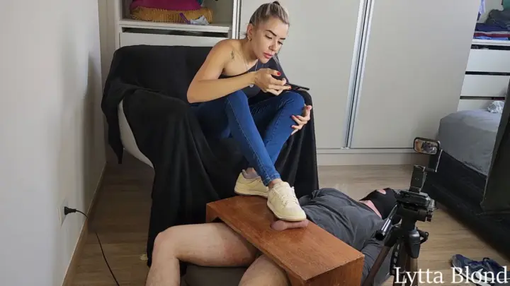 7G 7 Goddesses Feet Fjobs Ballb – Lytta Blond Hard Ballbusting And Cuckold Cum Lick
