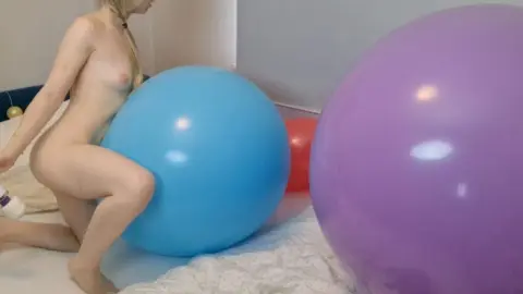 Lina Roselina – Horny Balloon Afternoon