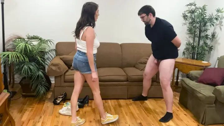 ONLYBALLKICKING – Ballbusting Marathon 2 Cadence Lux