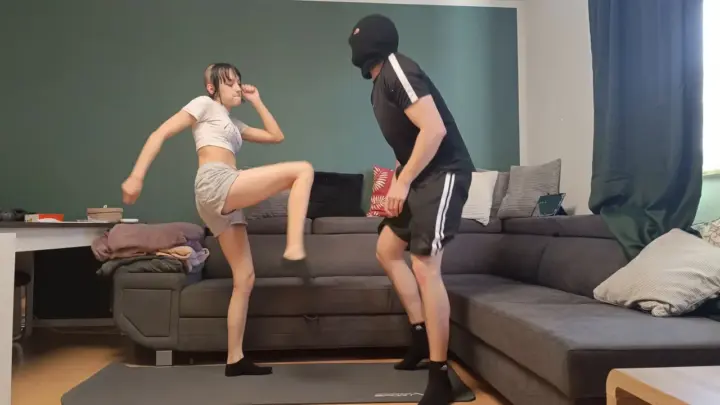 Germanballsbusted – Ballbusting – Emo Girl Hates Men